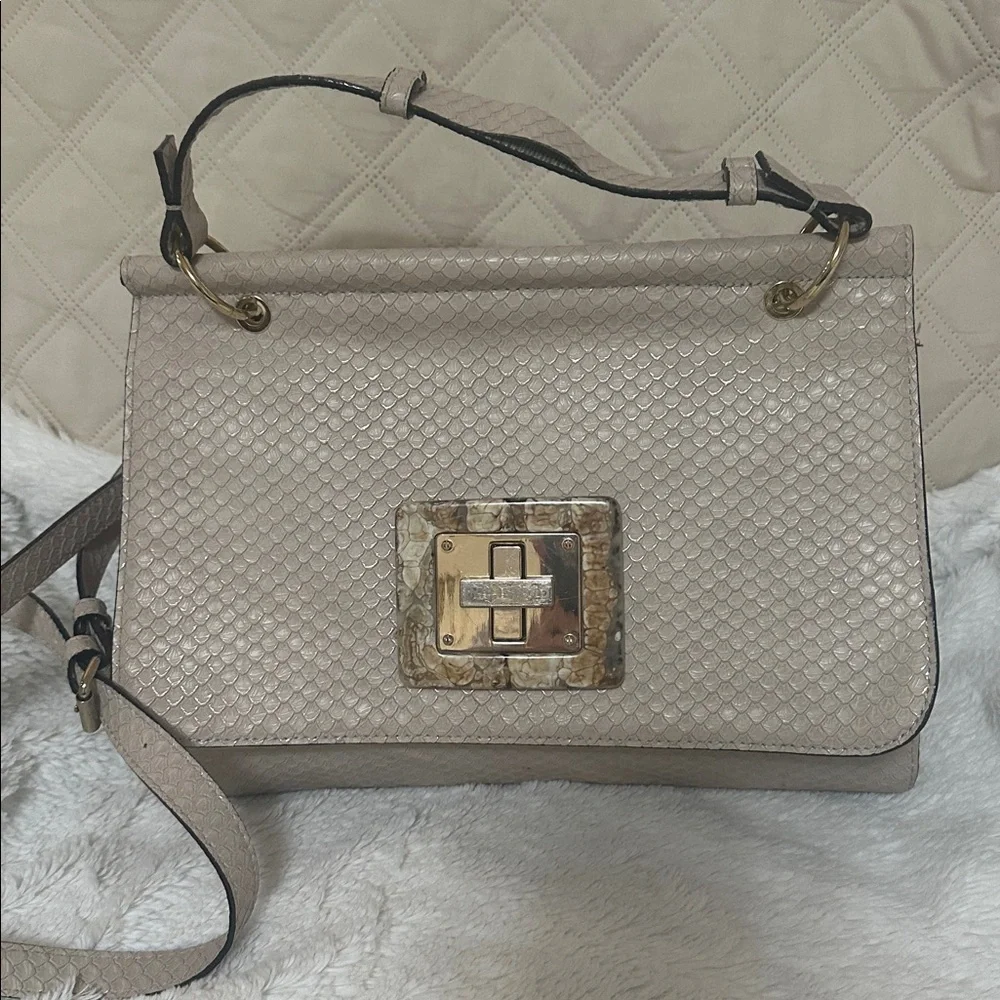 Classic Textured Top-Handle Shoulder Bag in Light Taupe